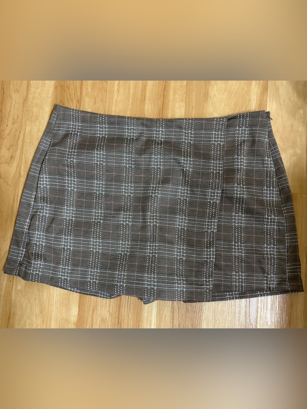 ⚡️Maurice’s NWT⚡️ sz XL Plaid Mini Skirt in Brown with White Accent